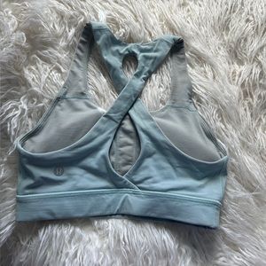 Lululemon sports bra